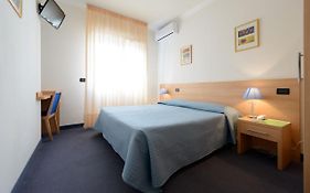 Hotel Ciao Bed & Breakfast